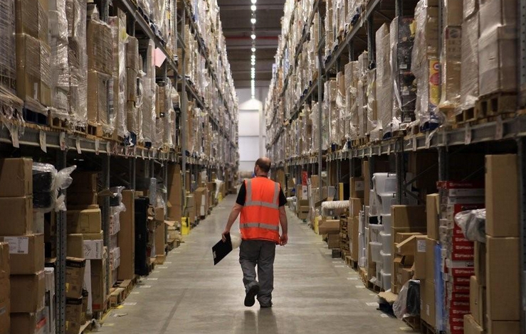 美國(guó)沃爾瑪倉(cāng)庫(kù)